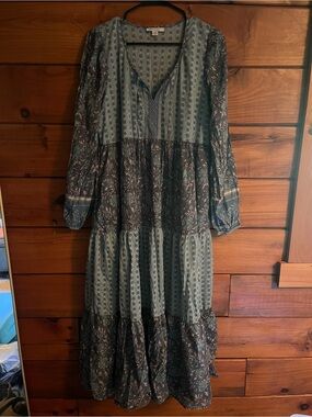 American Eagle Outfitters Blue Floral Tiered Maxi Dress